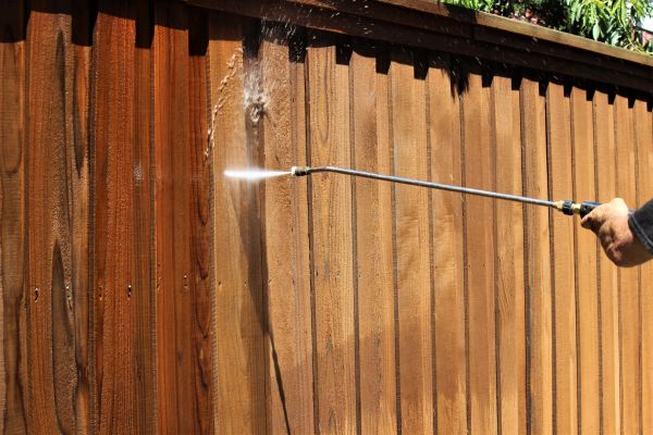 Cost of Fence Cleaning in Bradenton