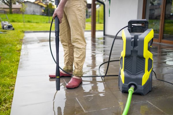 Cost of Porch Pressure Washing in Bradenton