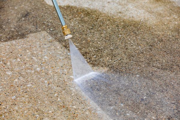 Cost of Driveway Pressure Cleaning in Bradenton