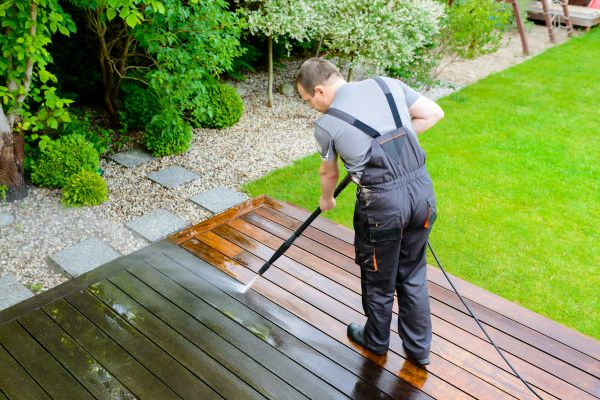 Cost of Deck And Patio Cleaning in Bradenton