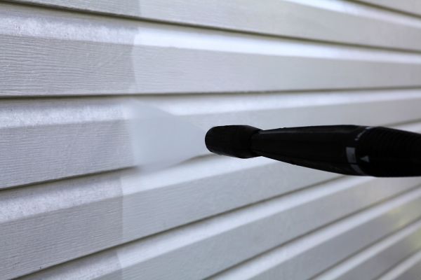 Cost of Condo Siding Power Washing in Bradenton