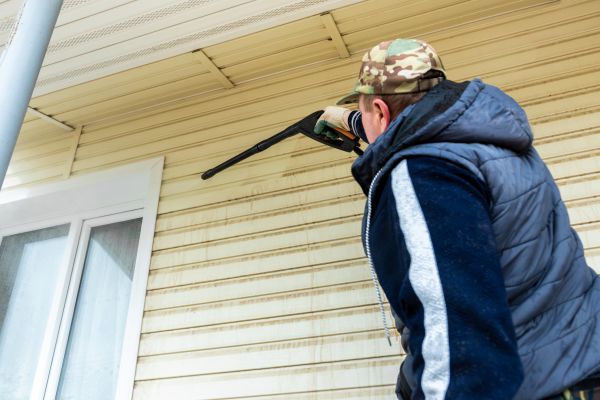 Cost of Vinyl Siding Pressure Cleaning in Bradenton
