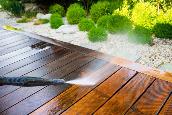 Cost of Deck Cleaning in Bradenton